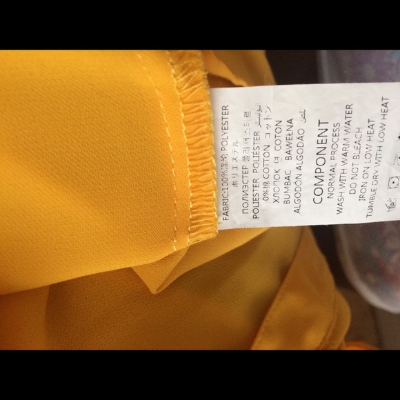 Simplee Yellow Ruffle Blouse - Picture 5 of 5